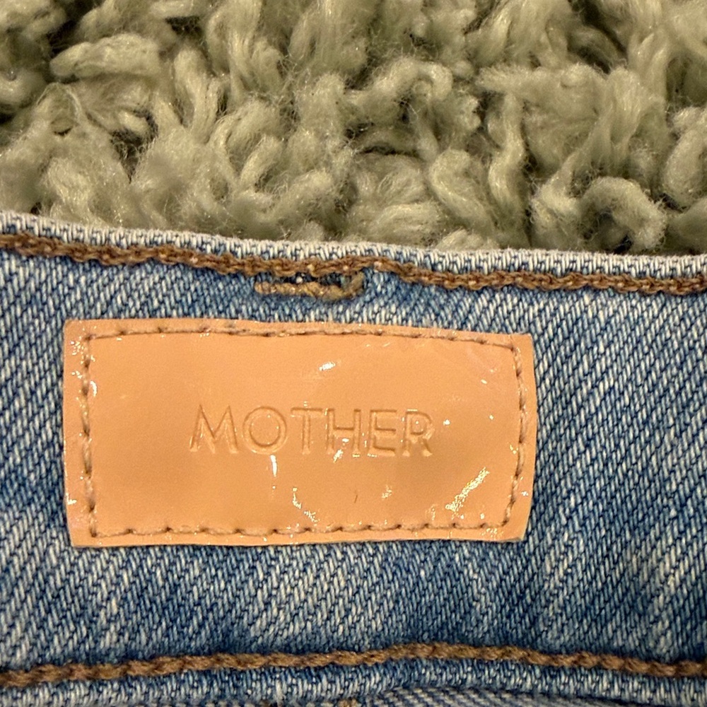 Mother High-Rise Light Blue Wide-Leg Jeans for Women - petite - Picture 2 of 4